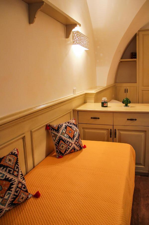 Bed and Breakfast Al Civico 4 à Molfetta Extérieur photo